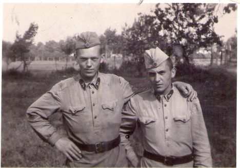 img035 Magyar katonák(híradók 1955)