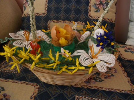 húsvéti asztali dísz