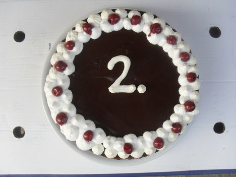 Feketeerdő torta loncsi módra