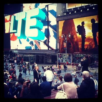 530459_359362587441553_1767769209_n The  Time  Sqare.