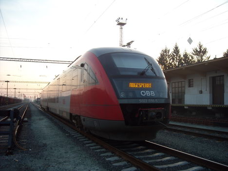 Bahn 006