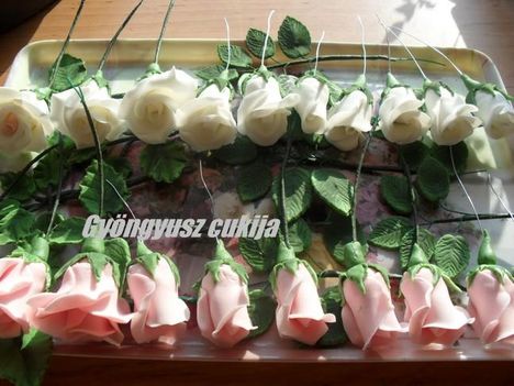 ízelítő a fondant virágaimból 2