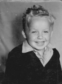 4 évesen, 1956