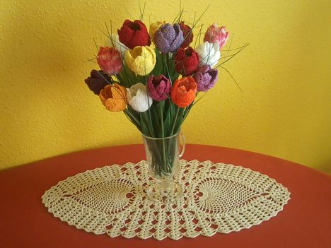 Horgolt tulipánok