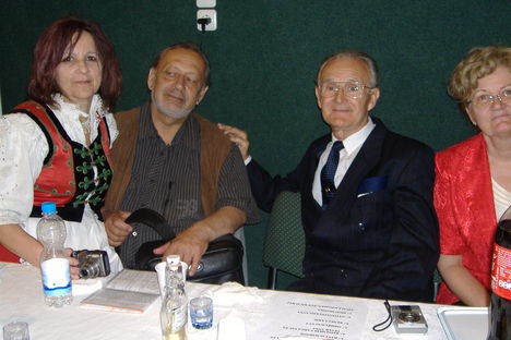 Barátokkal: Margitka,Ellák Lajos és RozikaDSCF5029