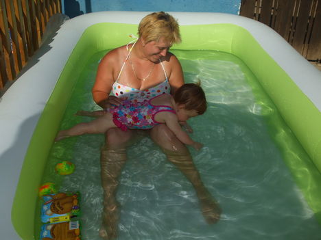 vivien 11 hónapos 160