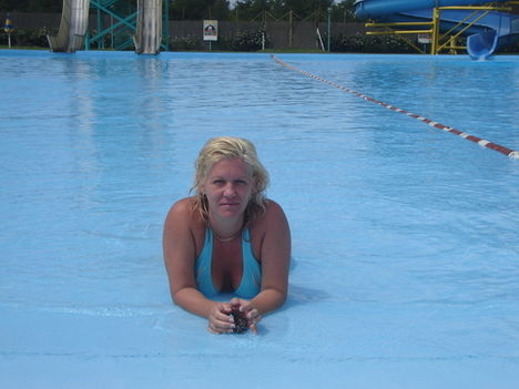 225137_cropped_71454