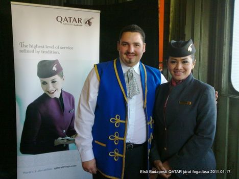 Az első qatar  járat fogadása 2011