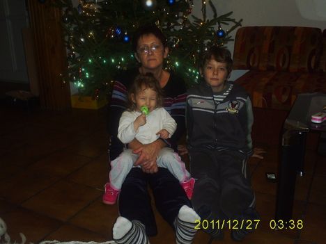 karácsony 2011 046