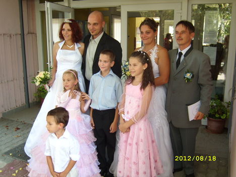 Gabci - Zoli, Cinka - Andris, Lelle - Sólyom - Krisztián (unokáim), Virág