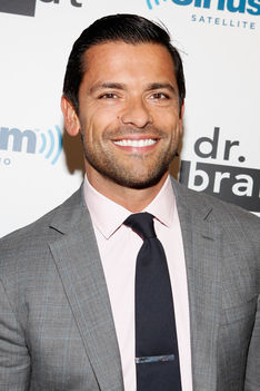 Mark Consuelos 13