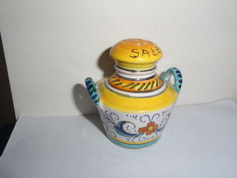 Sótartó 28