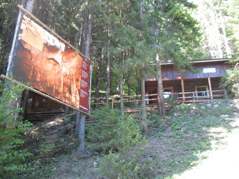 IMG_9977, Súgó barlang , fogadó ház, Tekerőpatak határában