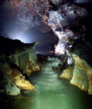 biggest-cave-vietnam_big