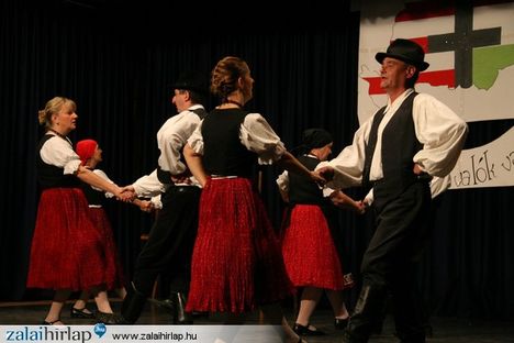 20013_erdeifaluert_11_n