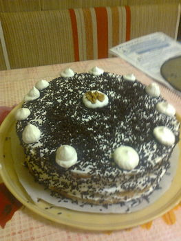 Tejszínes-diós torta