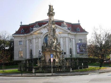 Színház