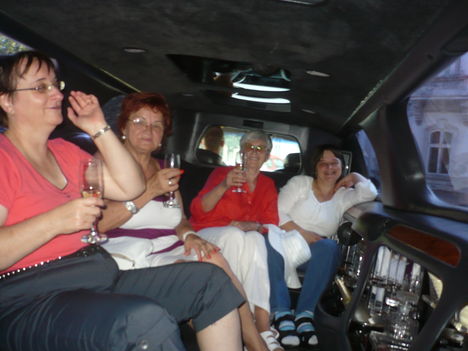 Limuzin utazás Győrben 2012 aug 26