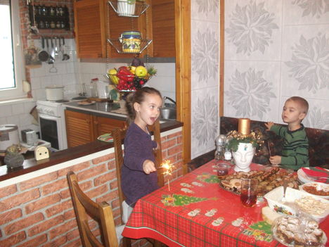 2012 karácsonyi buli 024