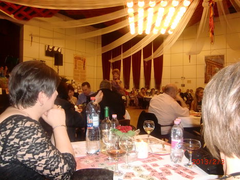 XI . MAGYAR NÓTA BÁL BŐS