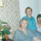 IMG_0044 Ez a kép 1985 ben anyukám a párom és én