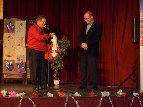 2013-márc.8. Ünnepi Nóta-gála Újpesten