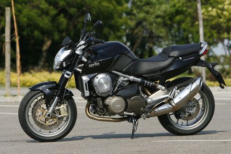 Aprilia_NA_850_Mana_1