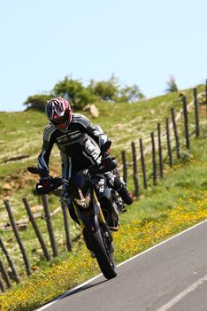 Aprilia_SMV_750_Dorsoduro_15