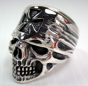 iron-cross-bandana-biker-skull-ring-6