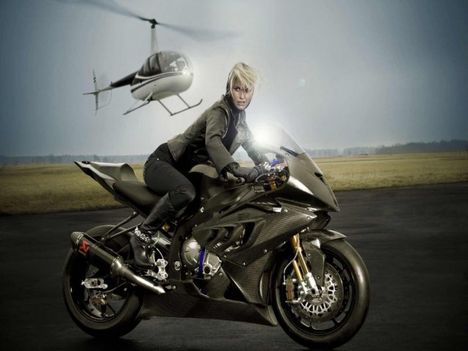 phoca_thumb_l_2009-bmw-s1000rr-wallpaper-model