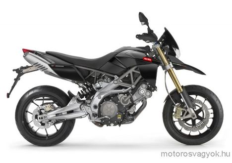 phoca_thumb_l_2010-aprilia-dorsoduro750c