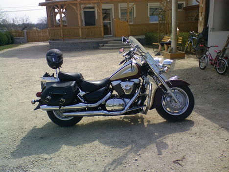suzuki_intruder_vl_1500-001_541340_79347_n