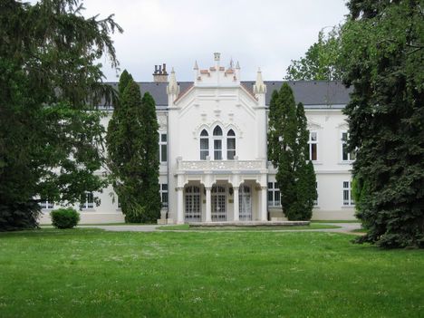 Martonvásár