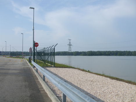 2013.06.06 .08 tetőzés