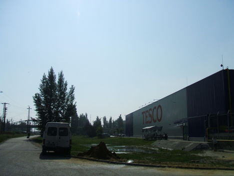 Tesco 3