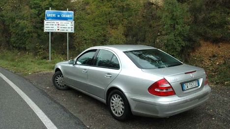 mercedes_rental_car_greve_in_chiant