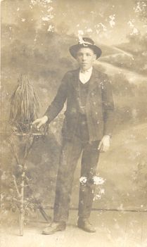 MátéLajos 1915 nagyapám testvére