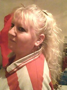 user_13555429_1269364915380_box[1]