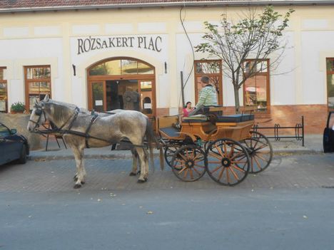 hozza a lá