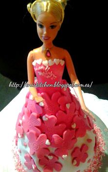 Barbie baba torta 3