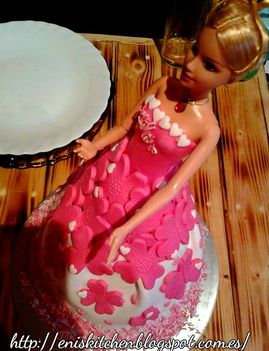 Barbie baba torta 9