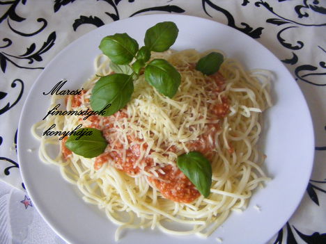 Bolognai spagetti