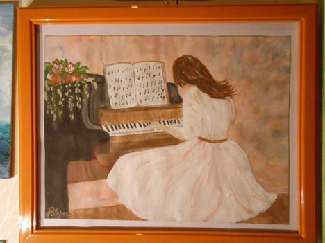 Kislány a zongoránál5