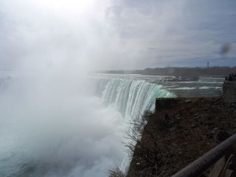A Niagara vízesés (Niagara Falls) 2015. április 19.-én 5
