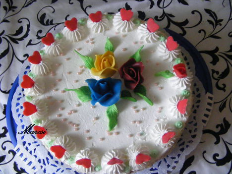 Névnapi Epres -mascarponés torta