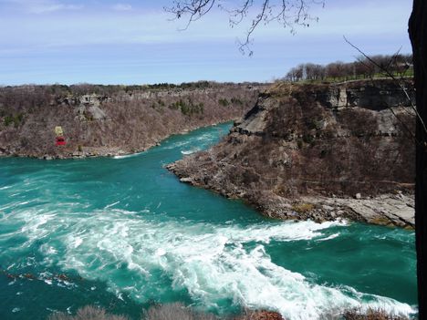 Whirpool (Forgó) a Niagara folyón 2015. április 19.-én