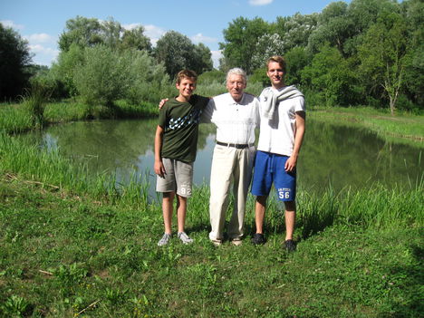 Nagyapa unokáival