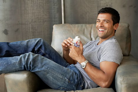 MARK CONSUELOS 12