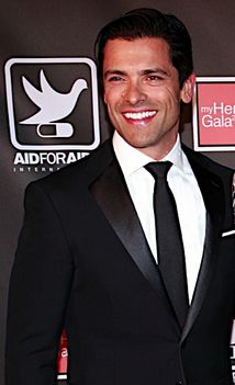 MARK CONSUELOS 12