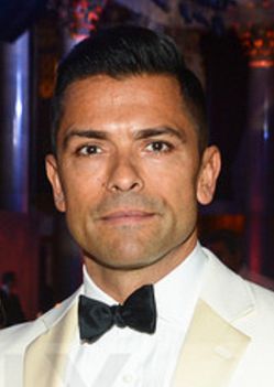 MARK CONSUELOS 4